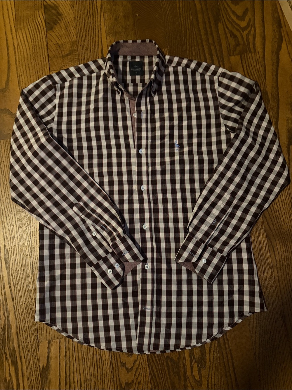 Tailorbyrd Burgundy and White Gingham Button-Down Shirt